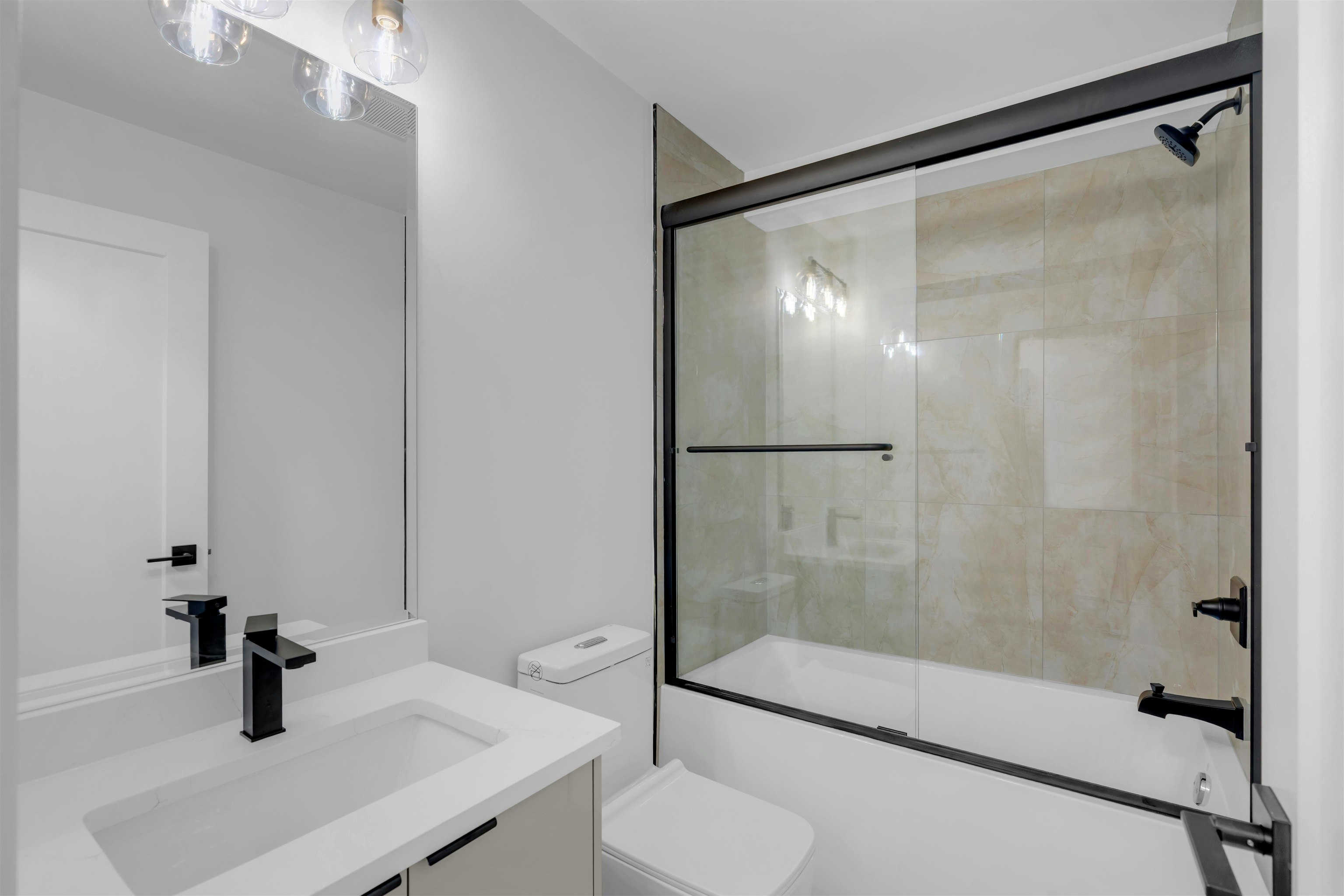 102-11410 139 Street, Surrey, BC, V3R 2M1 - 35