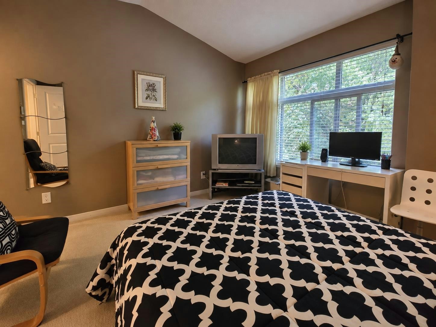15151 34 Avenue, Surrey, BC, V3Z 4P5 - 5