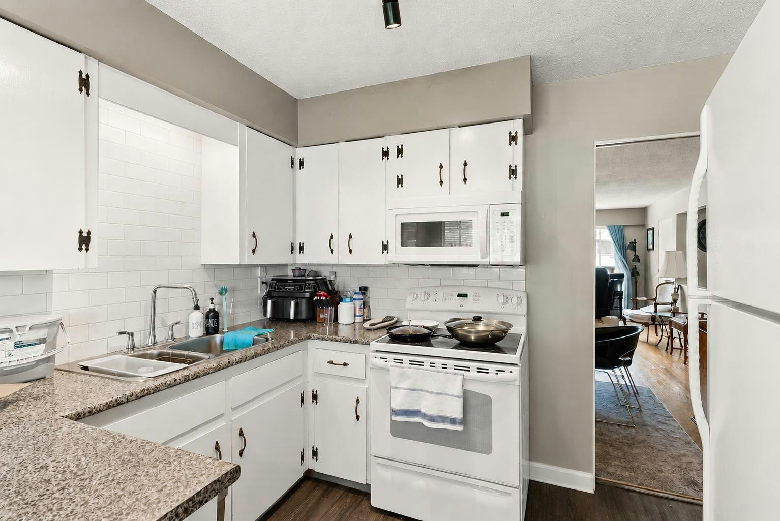 10151 Rosedene Crescent, Richmond, BC, V7A 2P6 - 7