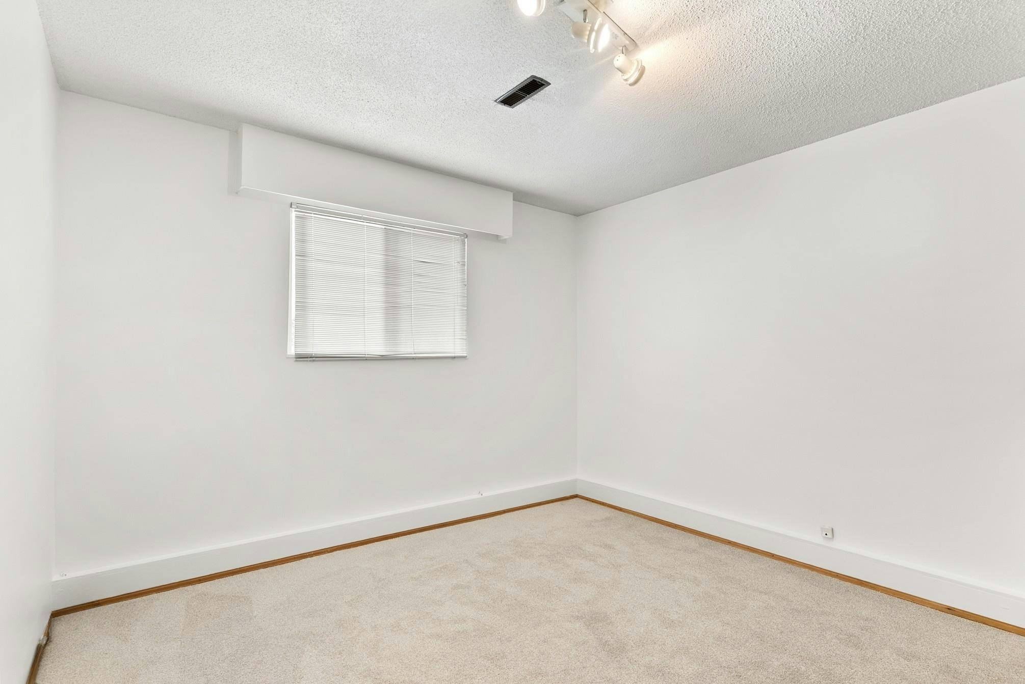 10151 Rosedene Crescent, Richmond, BC, V7A 2P6 - 30