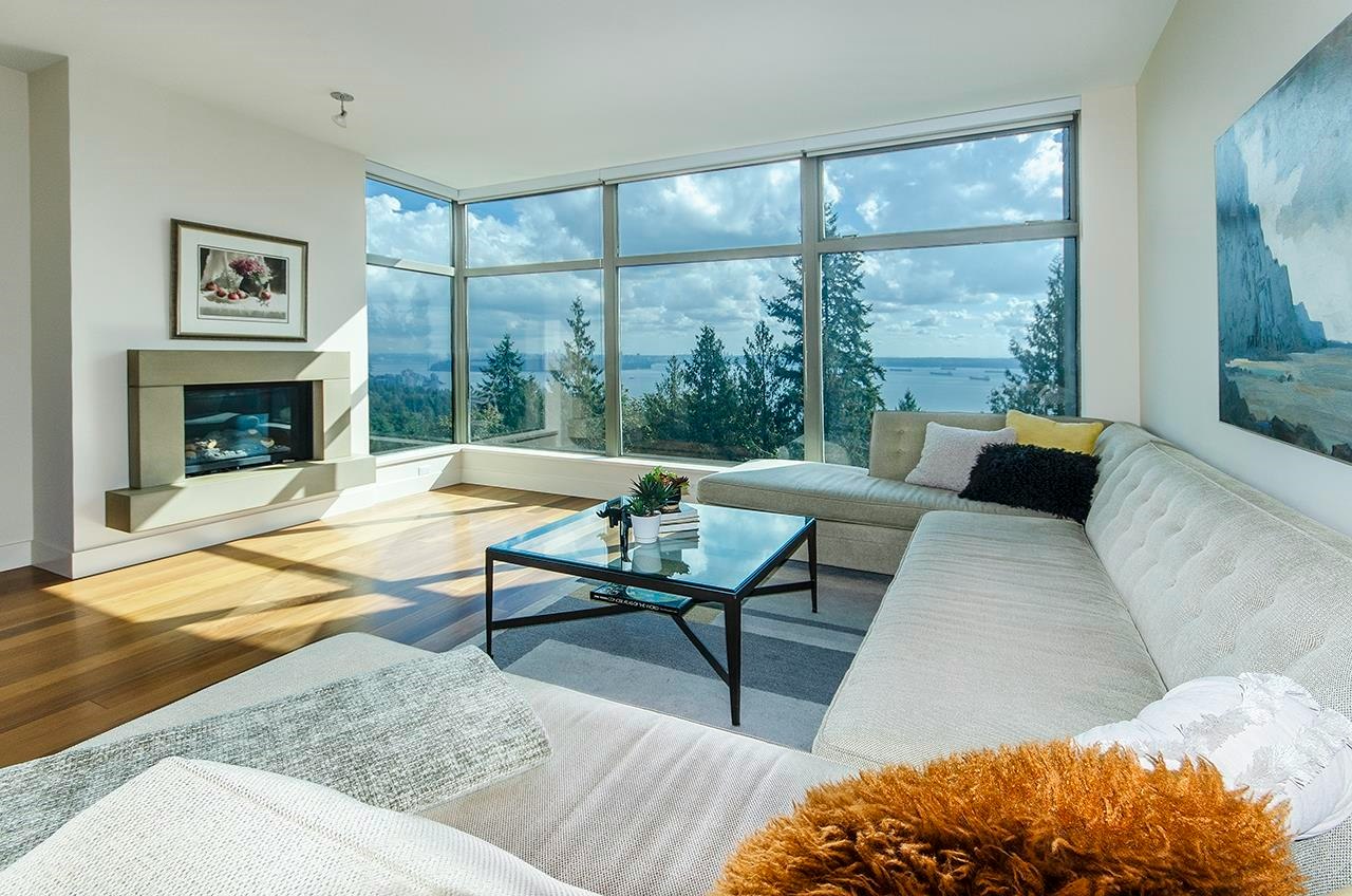 801-3335 Cypress Place, West Vancouver, BC, V7S 3J8
