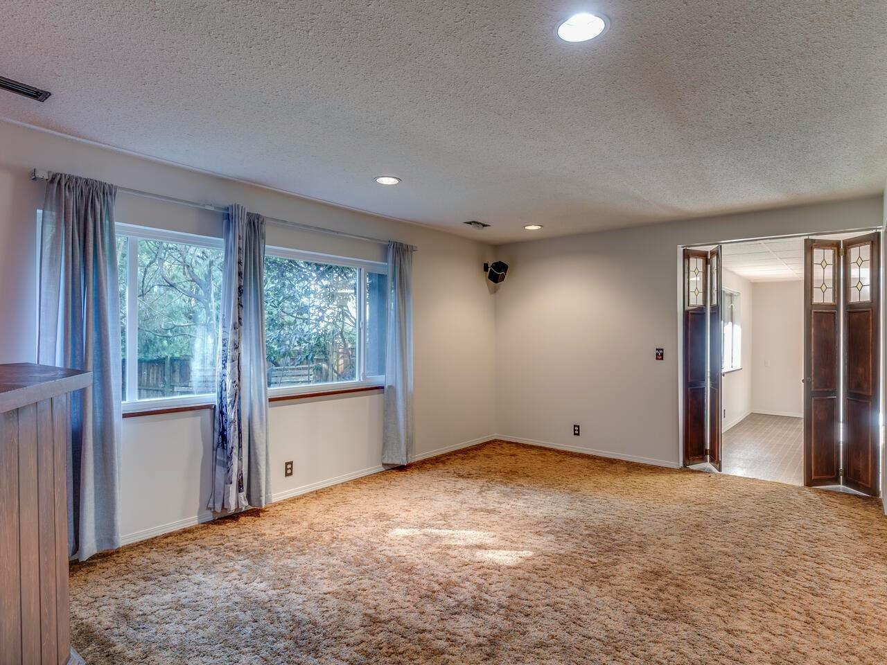 3904 Westridge Avenue, West Vancouver, BC, V7V 3H5 - 34