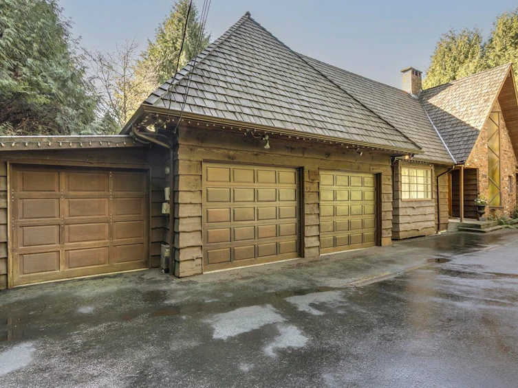 3904 Westridge Avenue, West Vancouver, BC, V7V 3H5 - 3