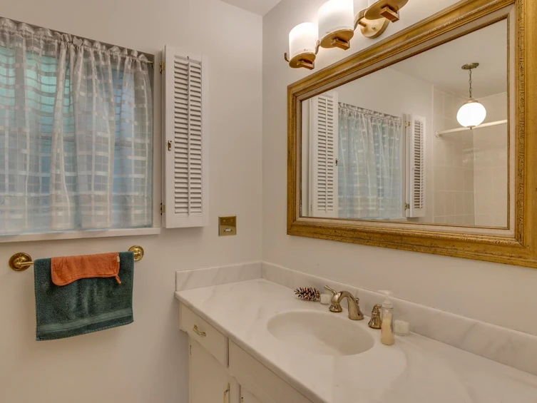 3904 Westridge Avenue, West Vancouver, BC, V7V 3H5 - 22