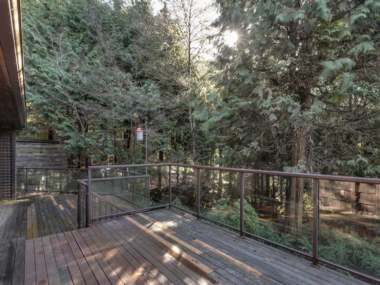 3904 Westridge Avenue, West Vancouver, BC, V7V 3H5 - 16