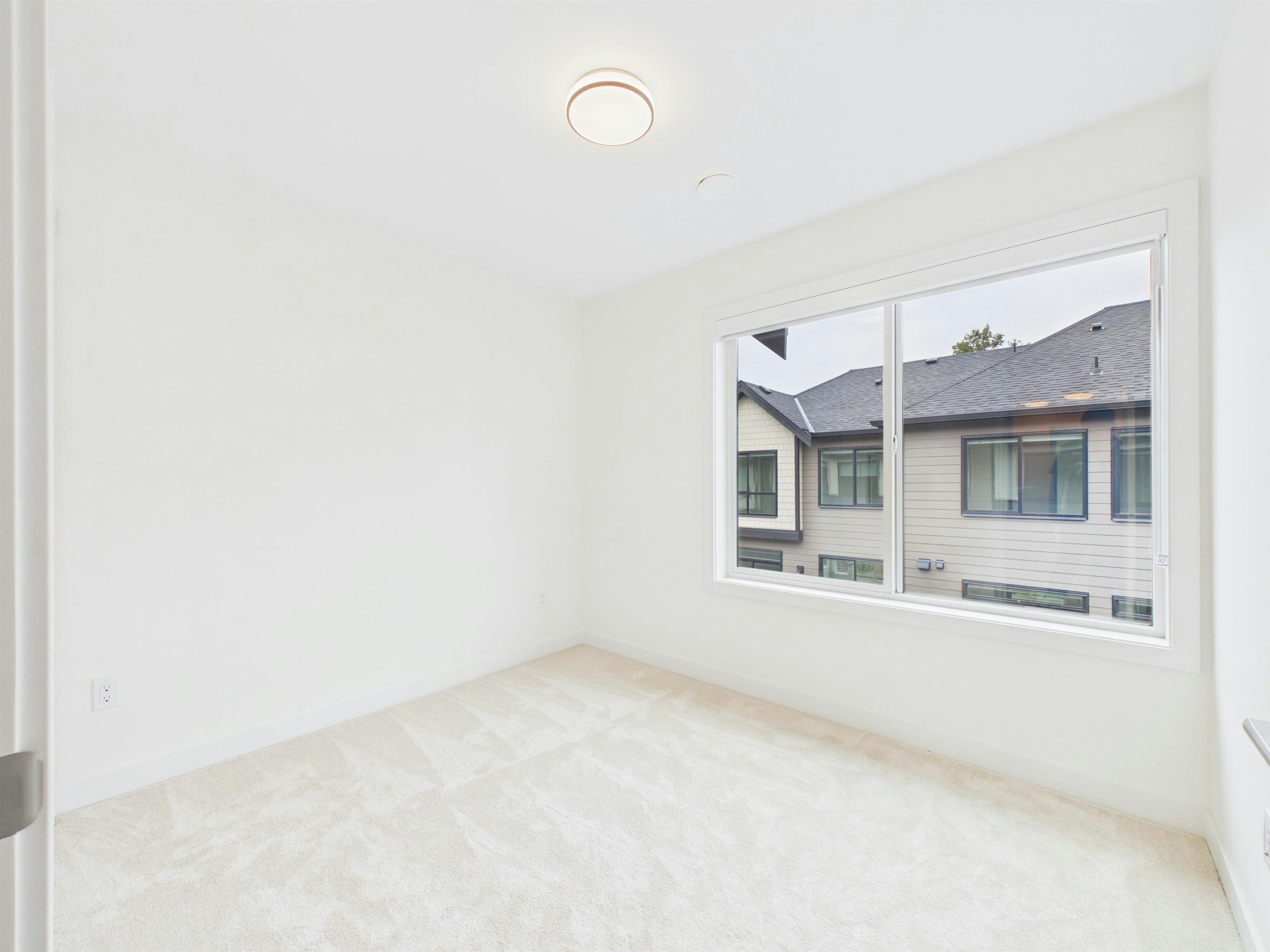 16-4337 Boundary Road, New Westminster, BC, V4C 2S1 - 37