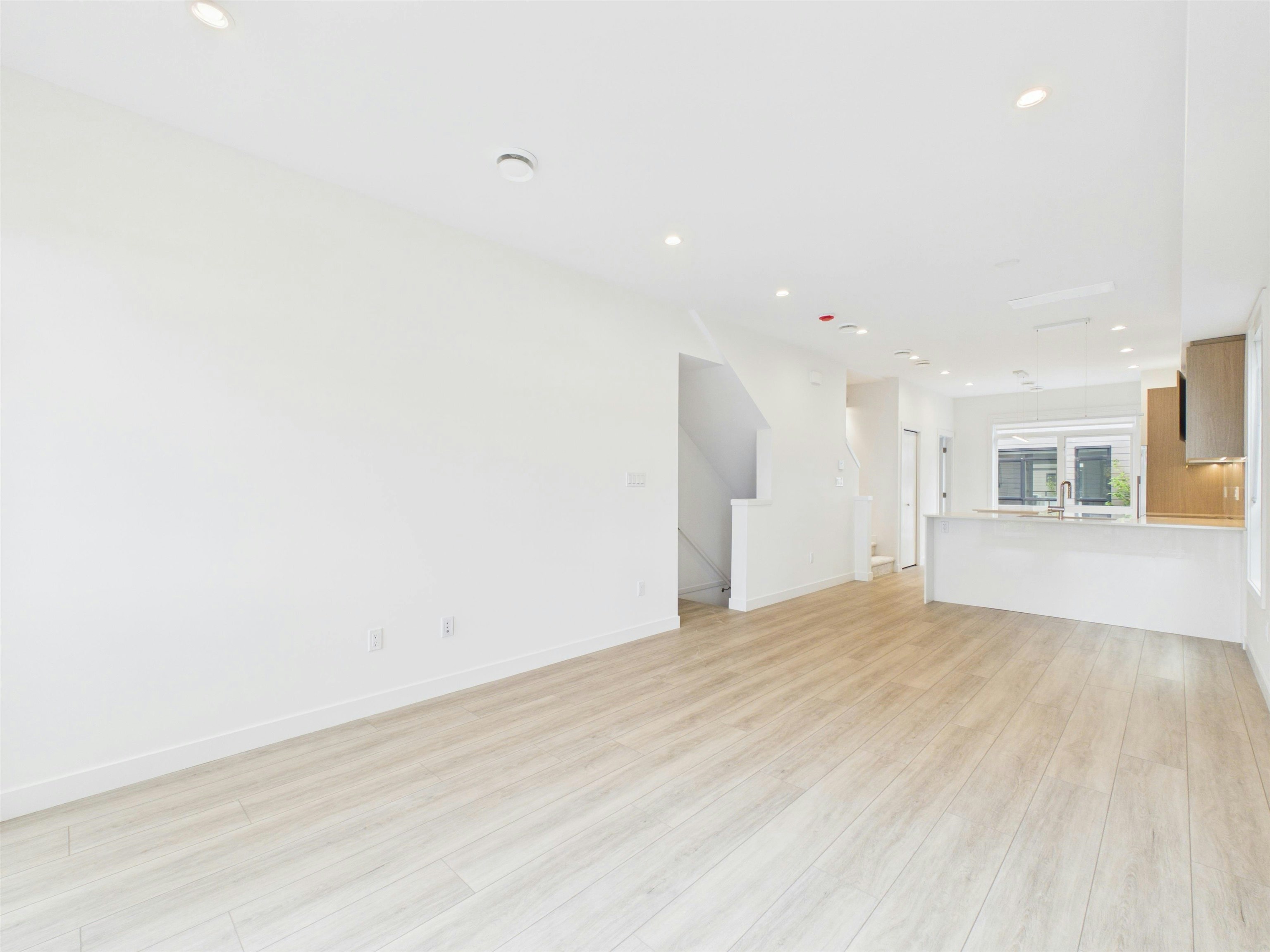 16-4337 Boundary Road, New Westminster, BC, V4C 2S1 - 17
