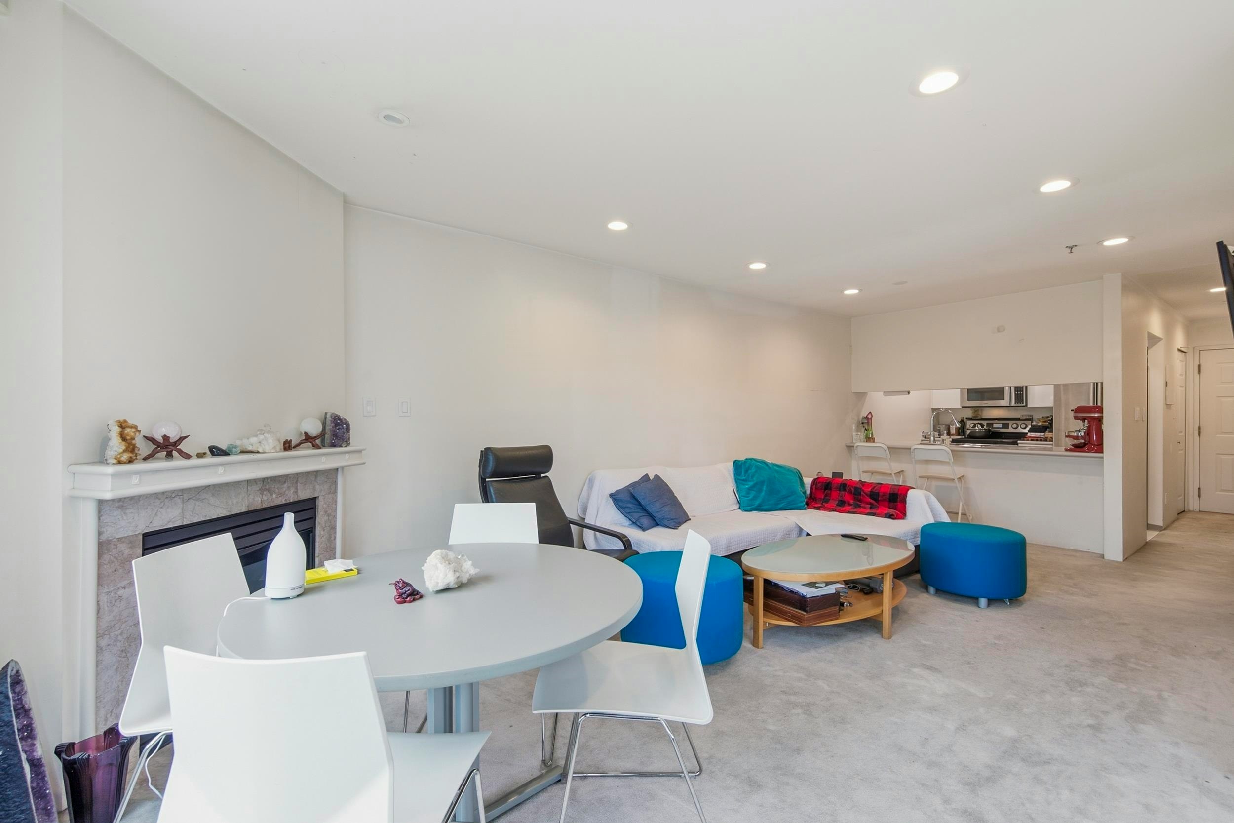 107-3280 W Broadway, Vancouver, BC, V6K 2H4 - 13