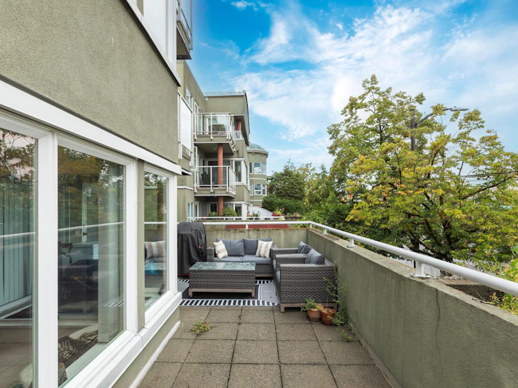 107-3280 W Broadway, Vancouver, BC, V6K 2H4 - 28