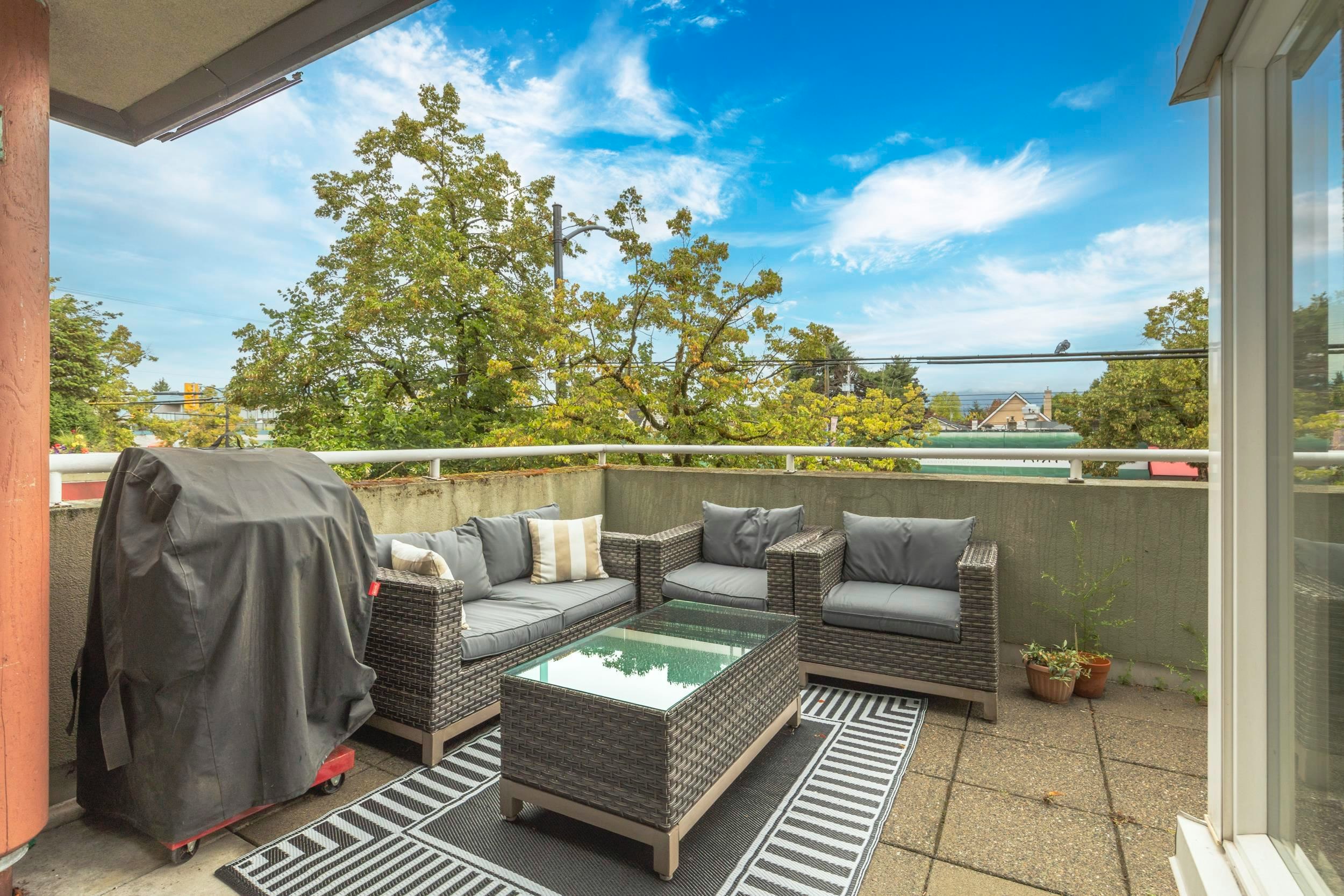 107-3280 W Broadway, Vancouver, BC, V6K 2H4 - 23
