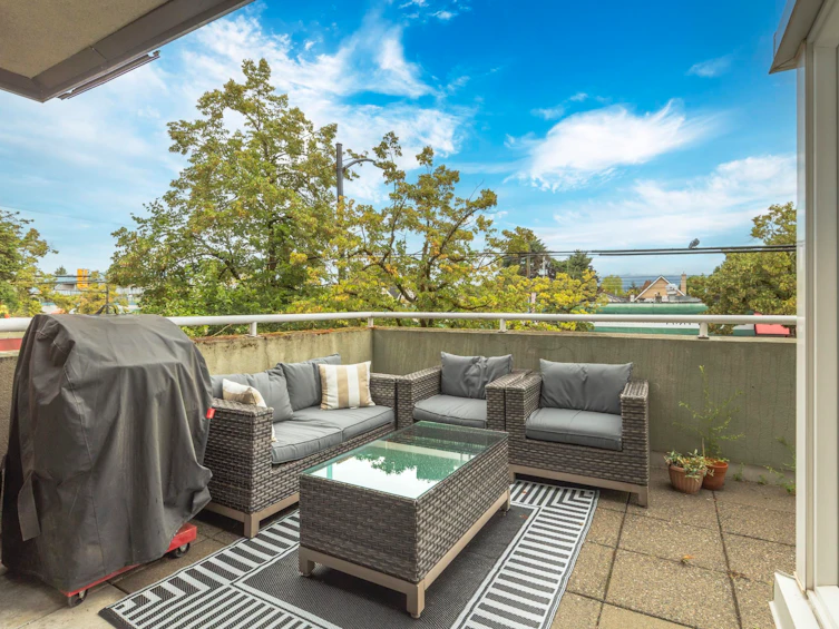 107-3280 W Broadway, Vancouver, BC, V6K 2H4 - 23