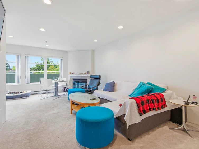 107-3280 W Broadway, Vancouver, BC, V6K 2H4 - 4