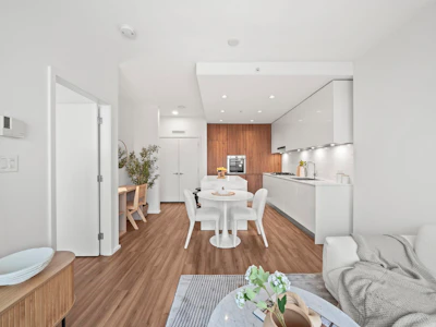 2208-4650 Brentwood Boulevard - 5