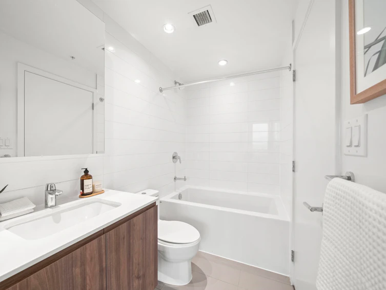 2208-4650 Brentwood Boulevard, Burnaby, BC, V5C 0M3 - 23