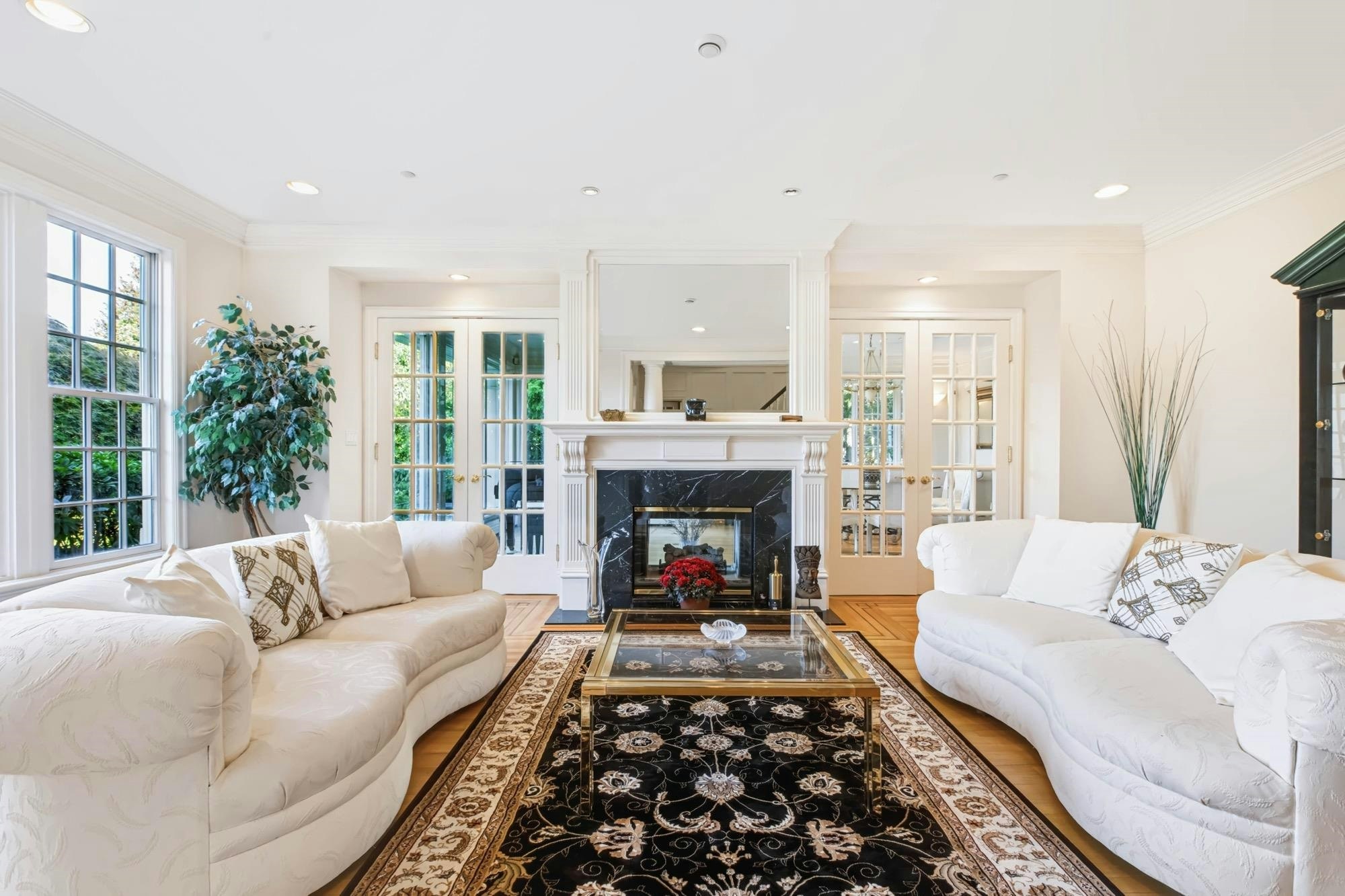 1330 Minto Crescent - 5