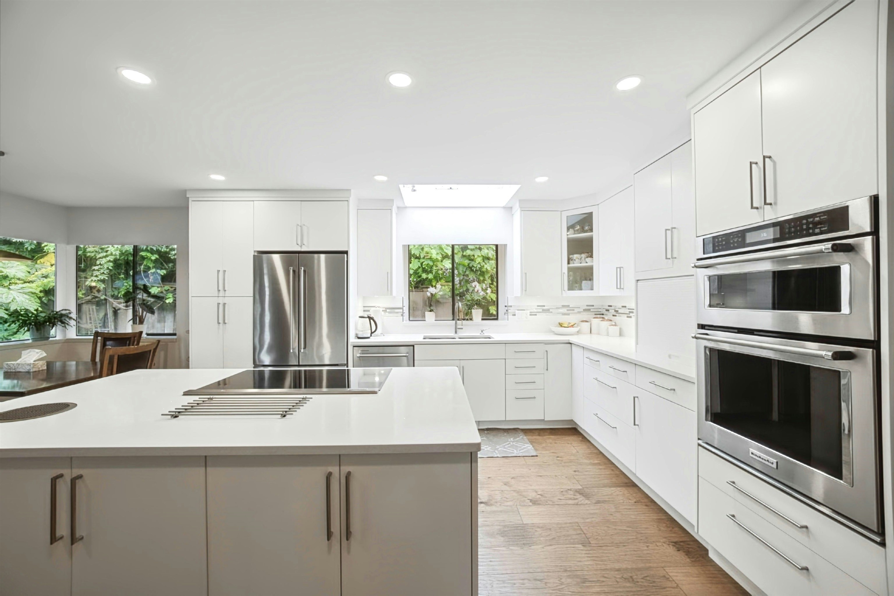 16108 13a Avenue, Surrey, BC, V4A 6W5 - 16