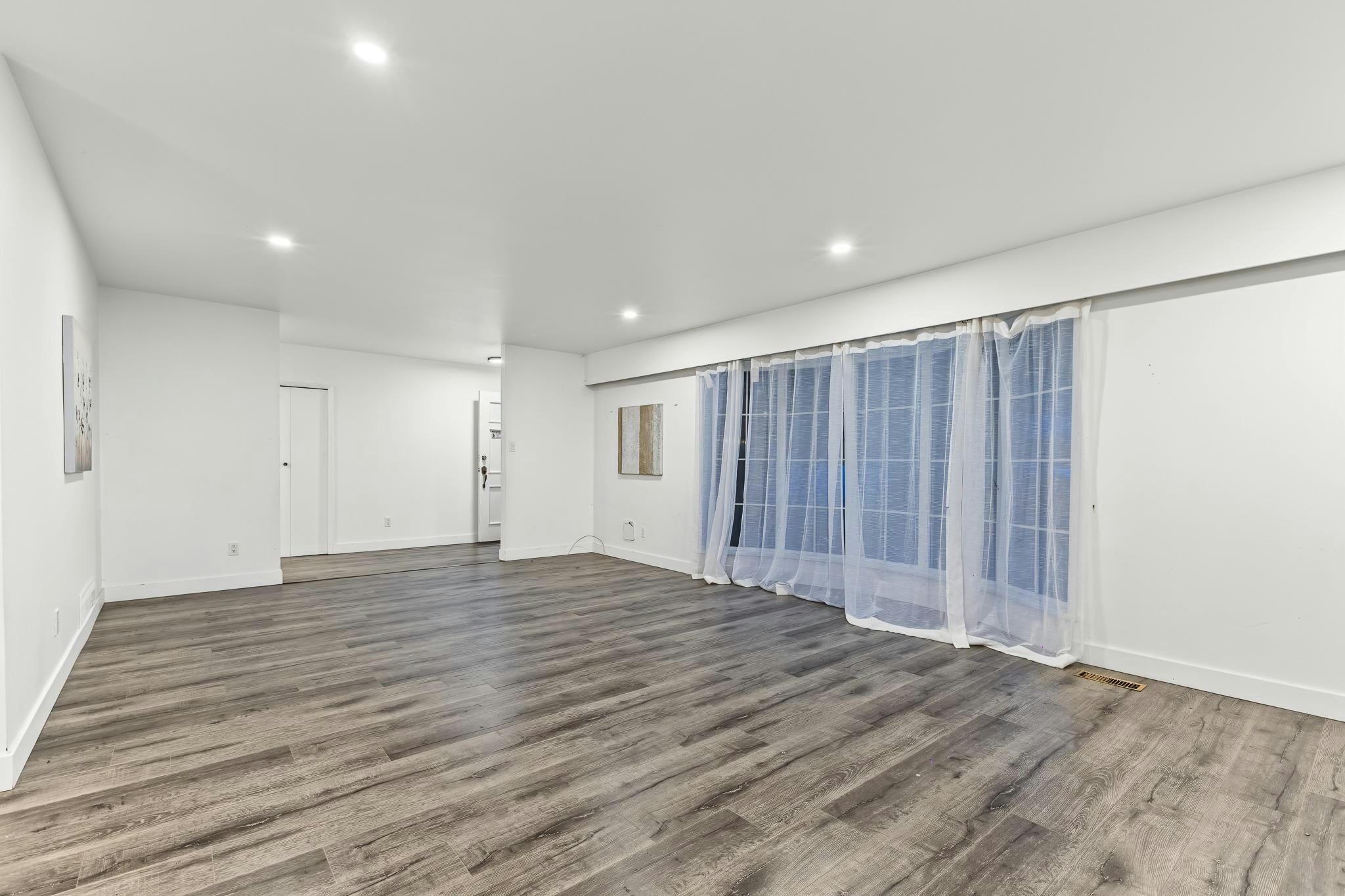 410 Ashley Street, Coquitlam, BC, V3K 4B3 - 8
