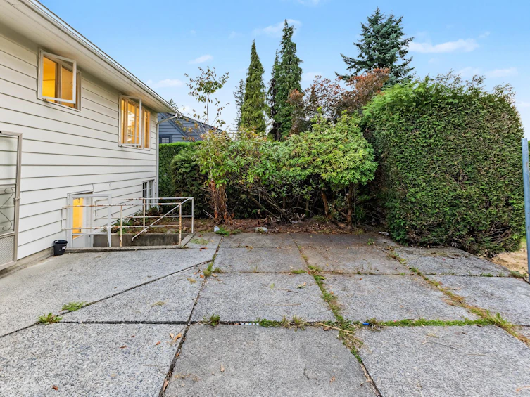410 Ashley Street, Coquitlam, BC, V3K 4B3 - 24
