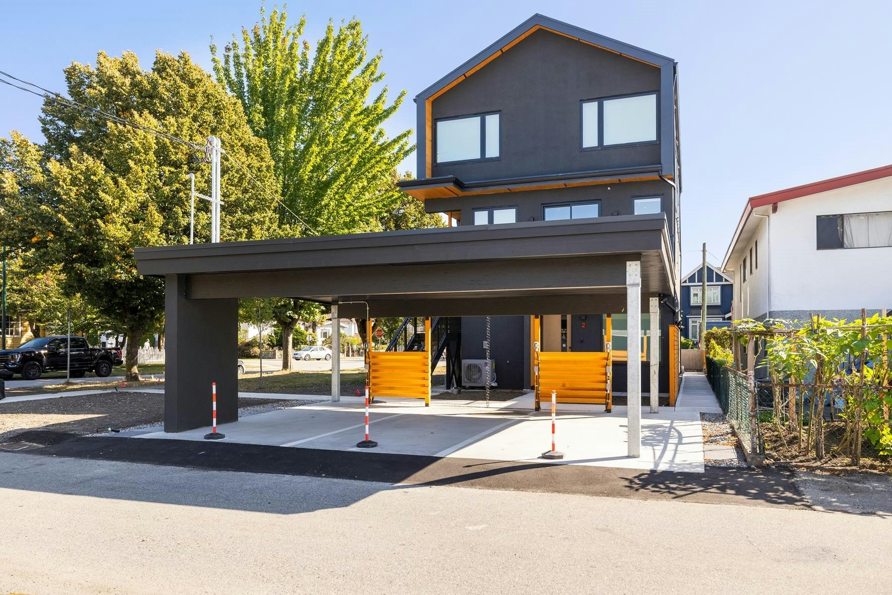 3-2995 Adanac Street, Vancouver, BC, V5K 2N4 - 23
