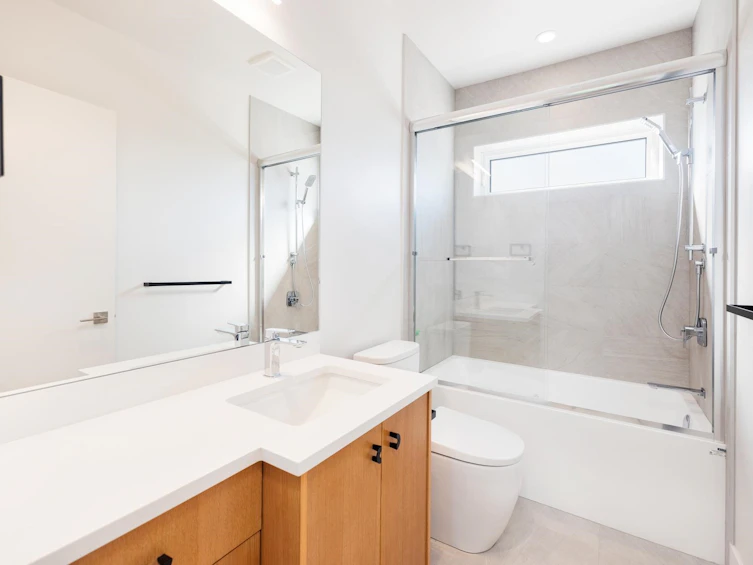 3-2995 Adanac Street, Vancouver, BC, V5K 2N4 - 13