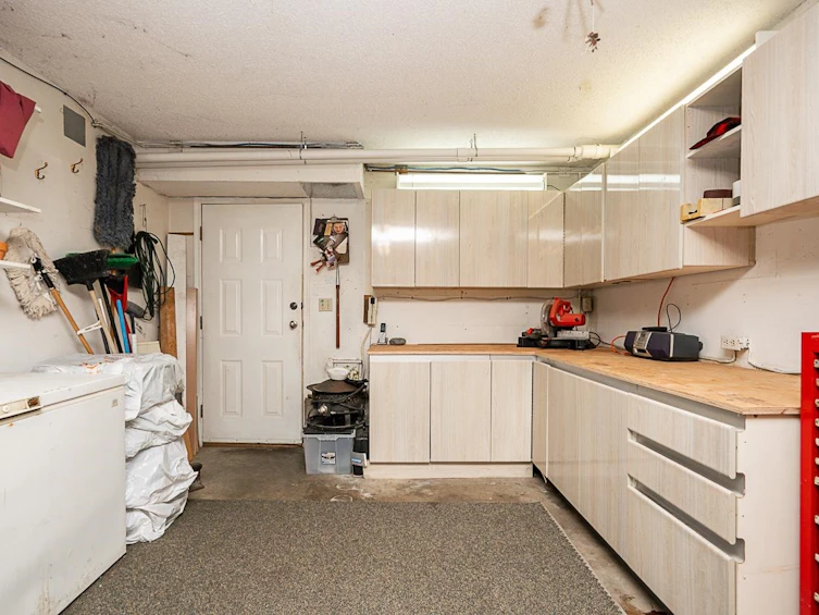 46070 Roy Avenue, Chilliwack, BC, V2R 2C2 - 36