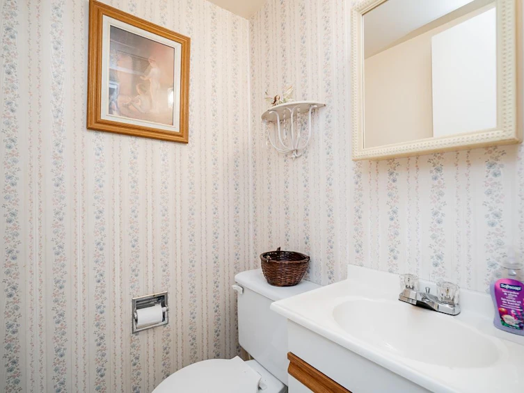 46070 Roy Avenue, Chilliwack, BC, V2R 2C2 - 35