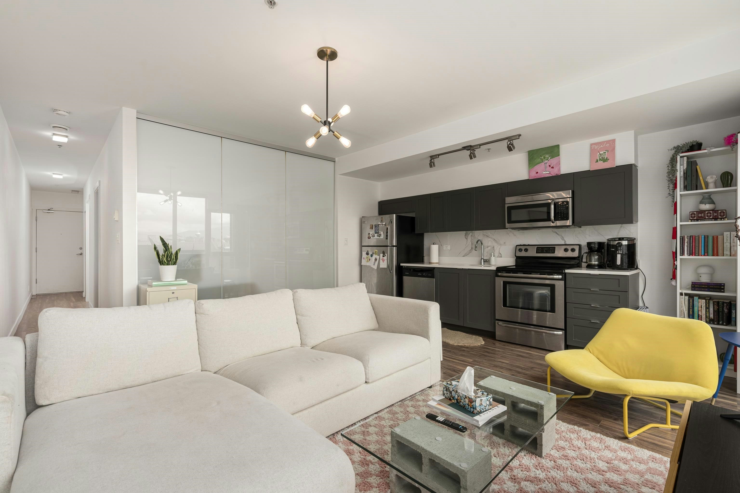 208-2511 Quebec Street, Vancouver, BC, V5T 0B6 - 5