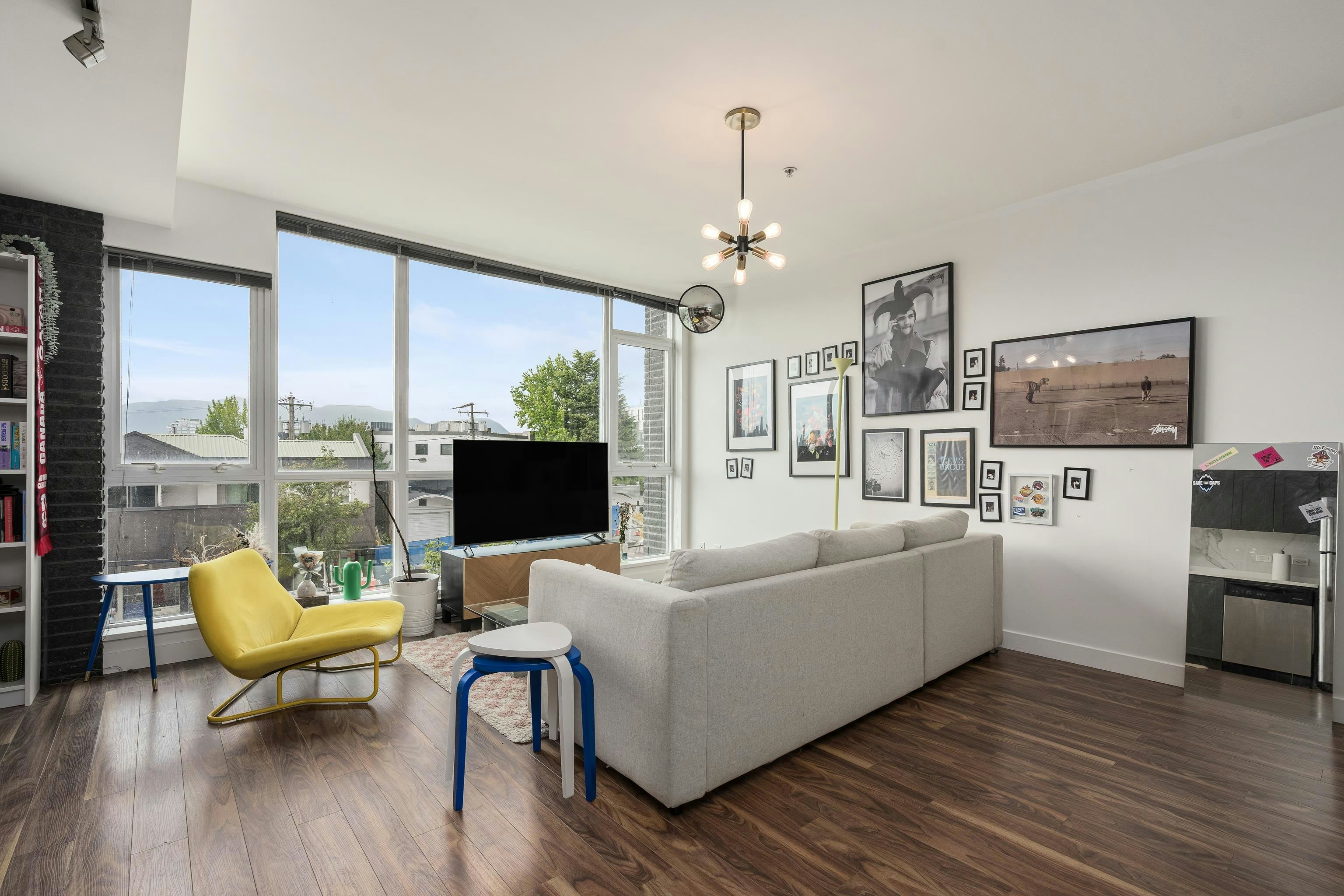 208-2511 Quebec Street, Vancouver, BC, V5T 0B6