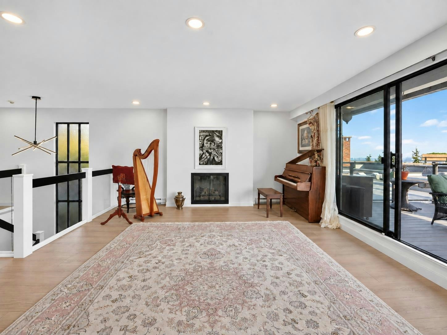 1-2206 Folkestone Way - 5