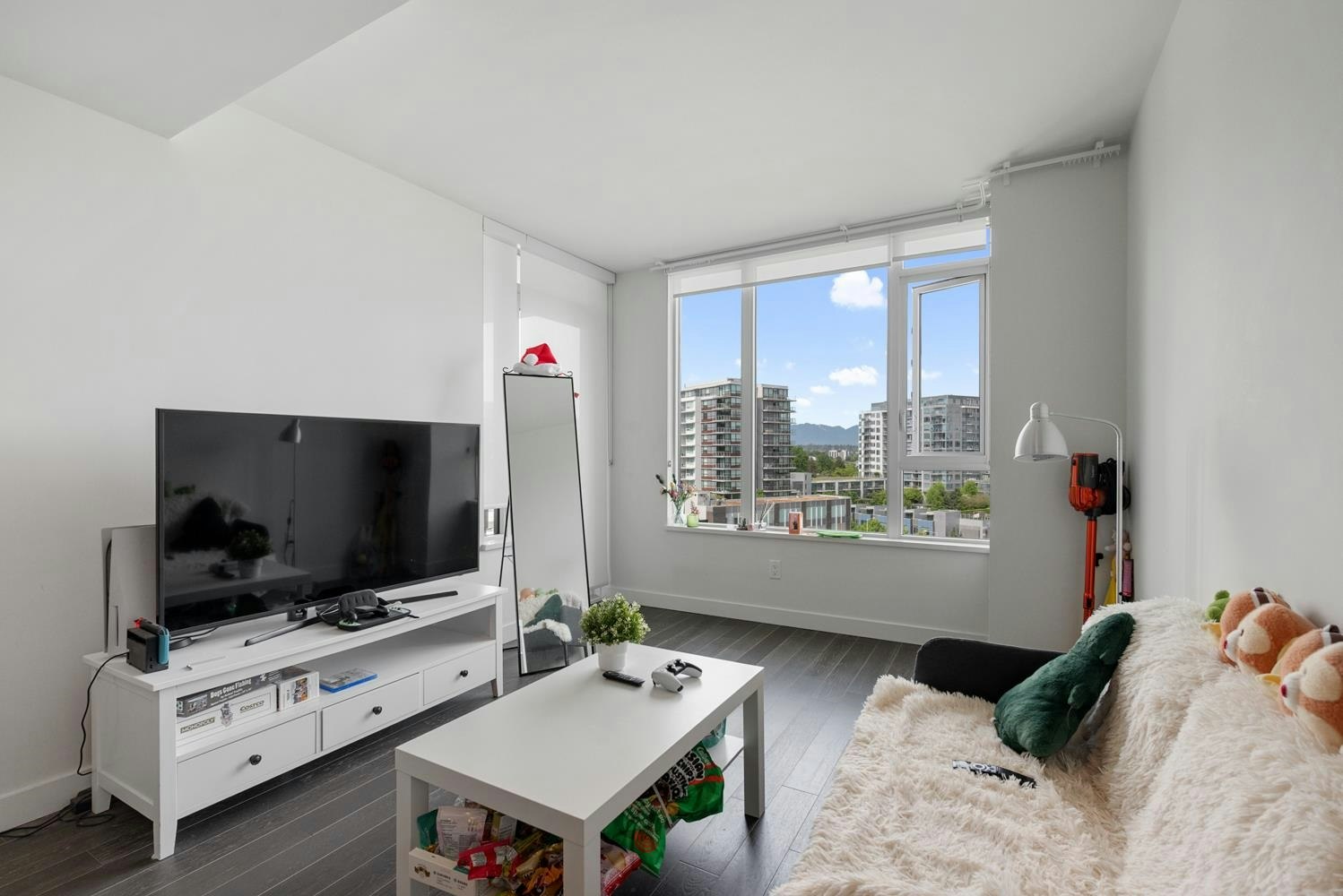 1007-7468 Lansdowne Road, Richmond, BC, V7C 0B7