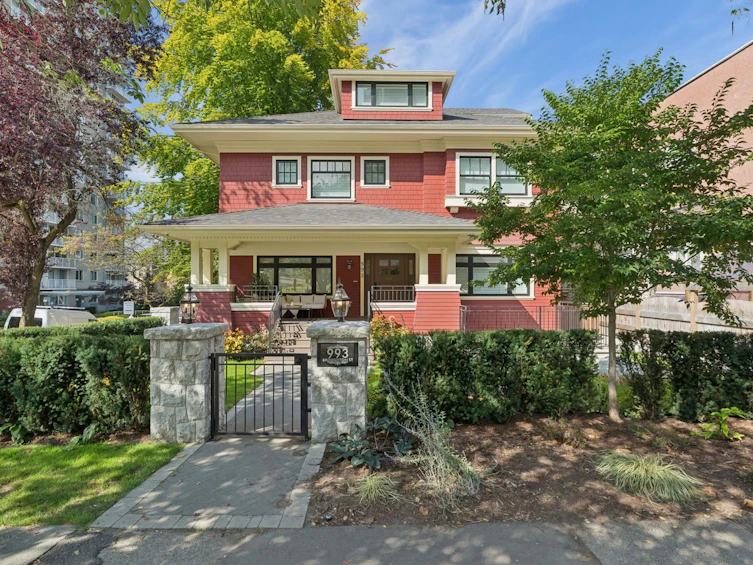 993 Broughton Street, Vancouver, BC, V6G 2A4