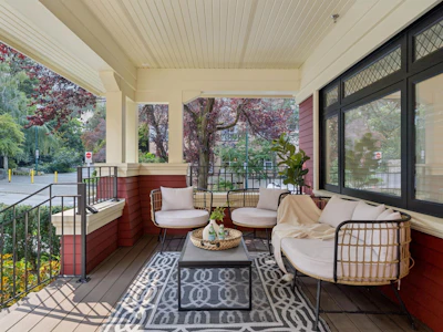 993 Broughton Street - 3
