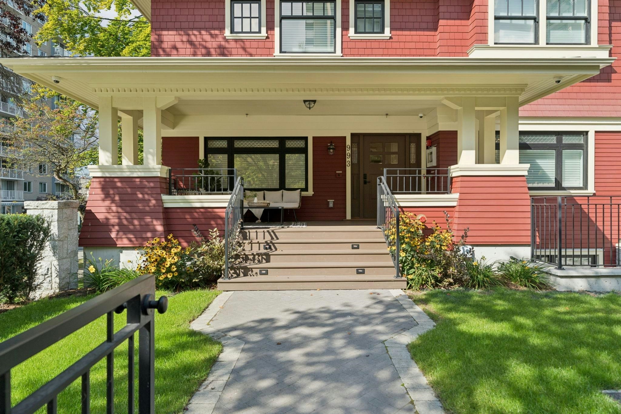 993 Broughton Street - 2