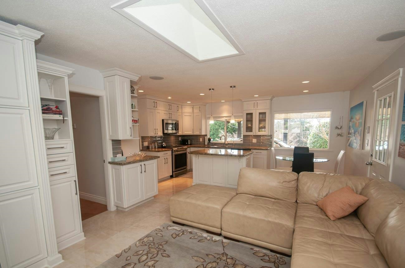 5296 Ranger Avenue, North Vancouver, BC, V7R 3M6 - 9