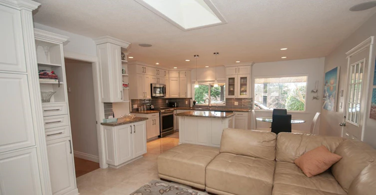 5296 Ranger Avenue, North Vancouver, BC, V7R 3M6 - 9