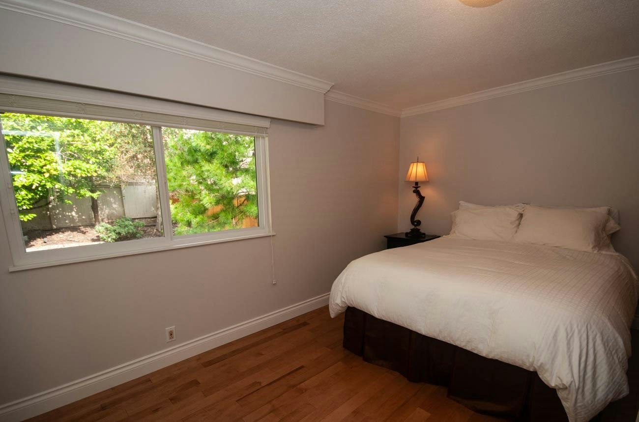 5296 Ranger Avenue, North Vancouver, BC, V7R 3M6 - 17