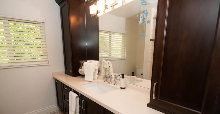 5296 Ranger Avenue, North Vancouver, BC, V7R 3M6 - 18