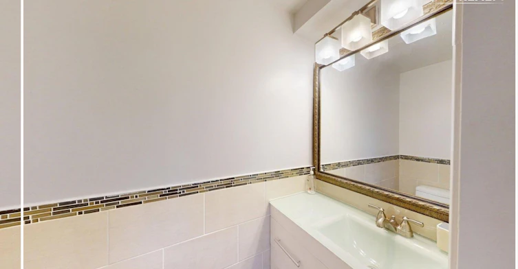 112 W Rockland Road Road, North Vancouver, BC, V7N 2V7 - 11