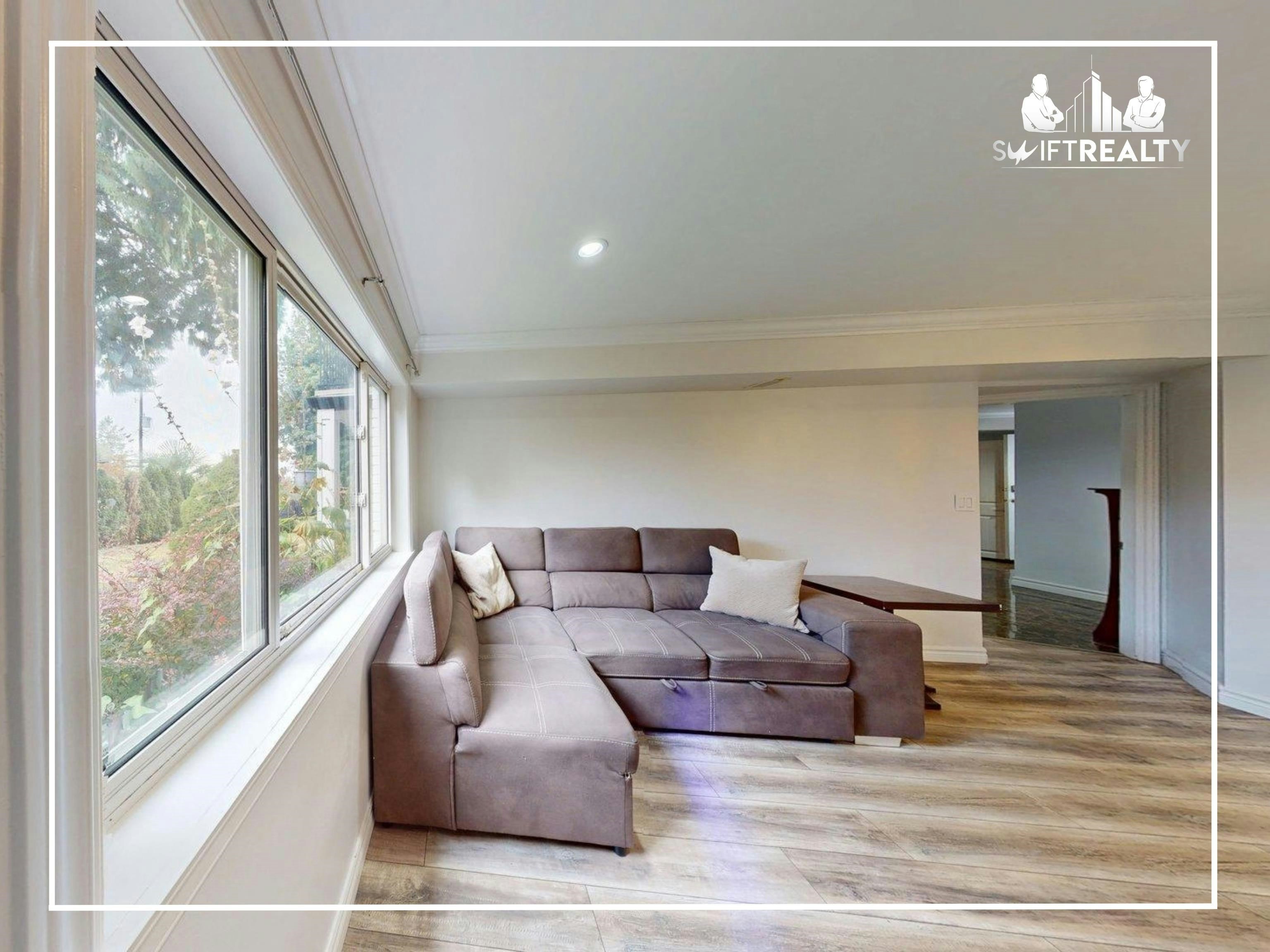 112 W Rockland Road Road, North Vancouver, BC, V7N 2V7 - 3