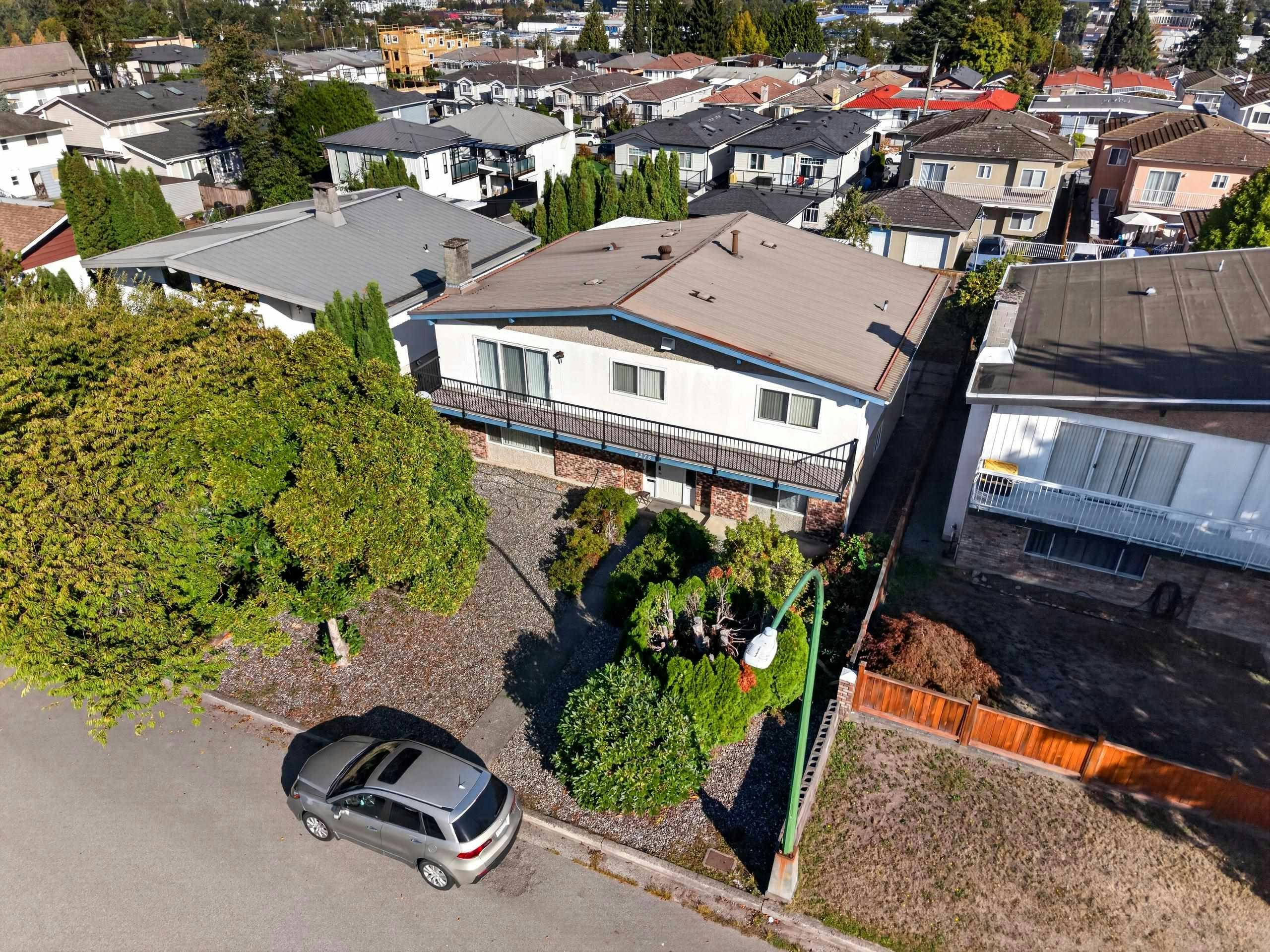 5275 Schou Street - 2