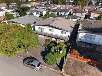 5275 Schou Street - 2