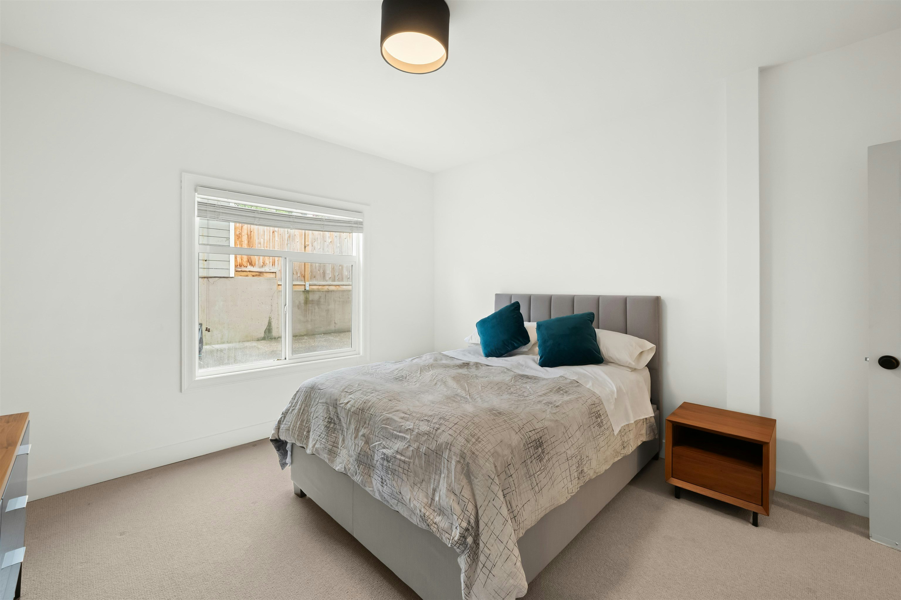 4086 Dominion Street, Burnaby, BC, V5G 1C3 - 13