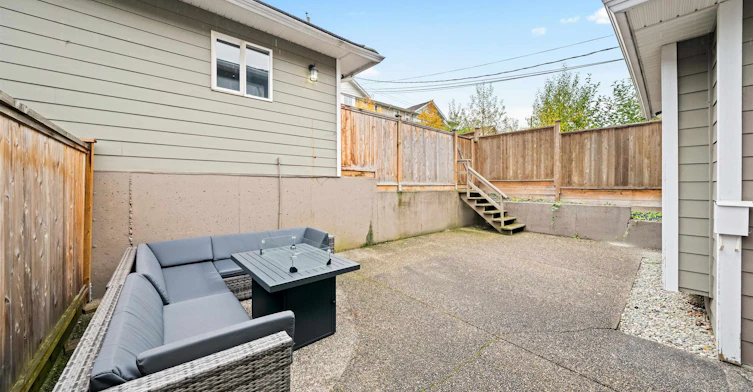 4086 Dominion Street, Burnaby, BC, V5G 1C3 - 22