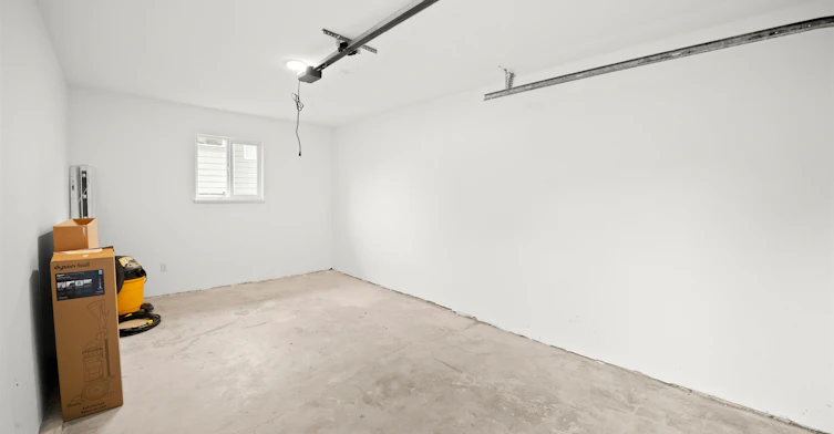 4086 Dominion Street, Burnaby, BC, V5G 1C3 - 24