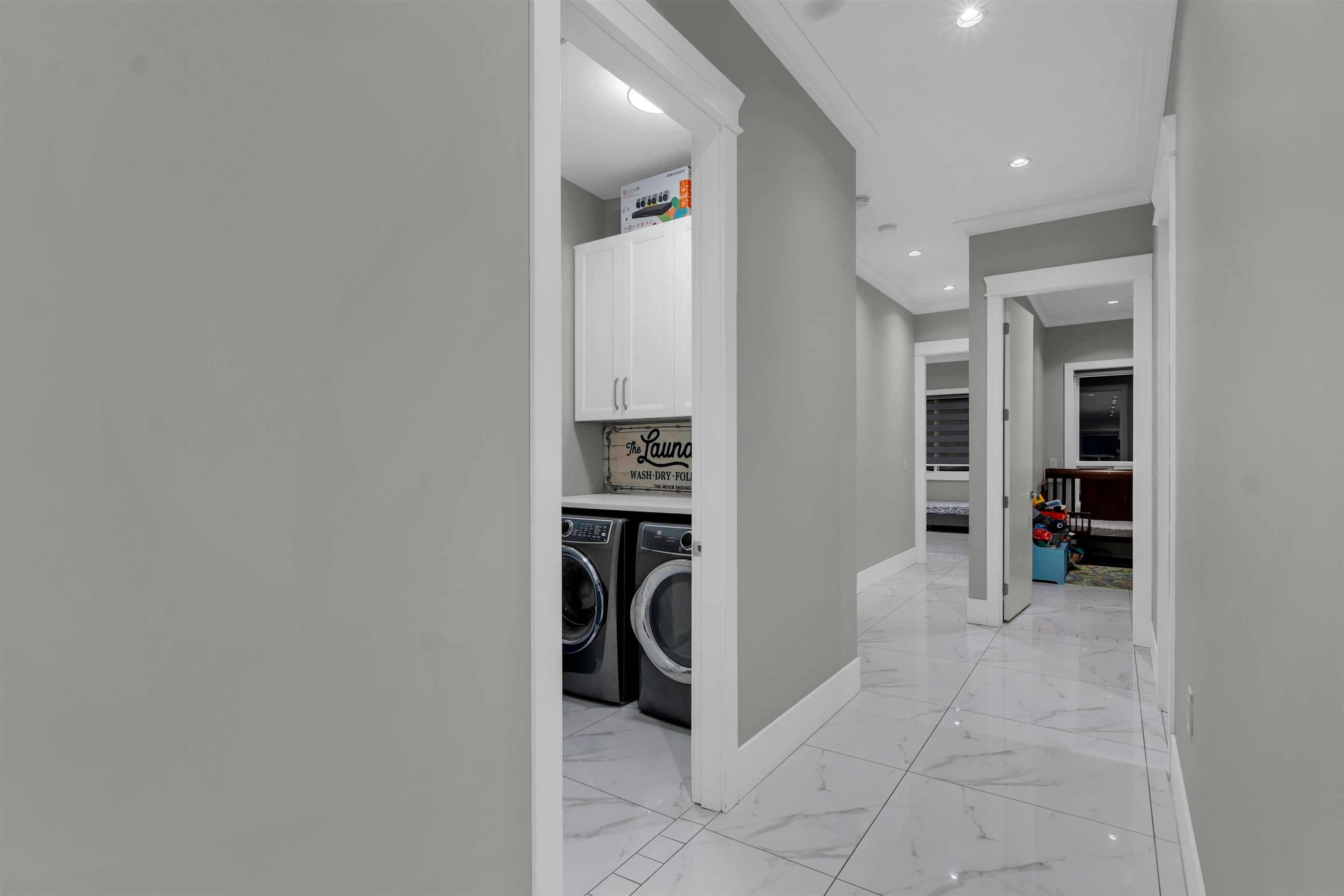 14186 Melrose Drive, Surrey, BC, V3R 5R2 - 14