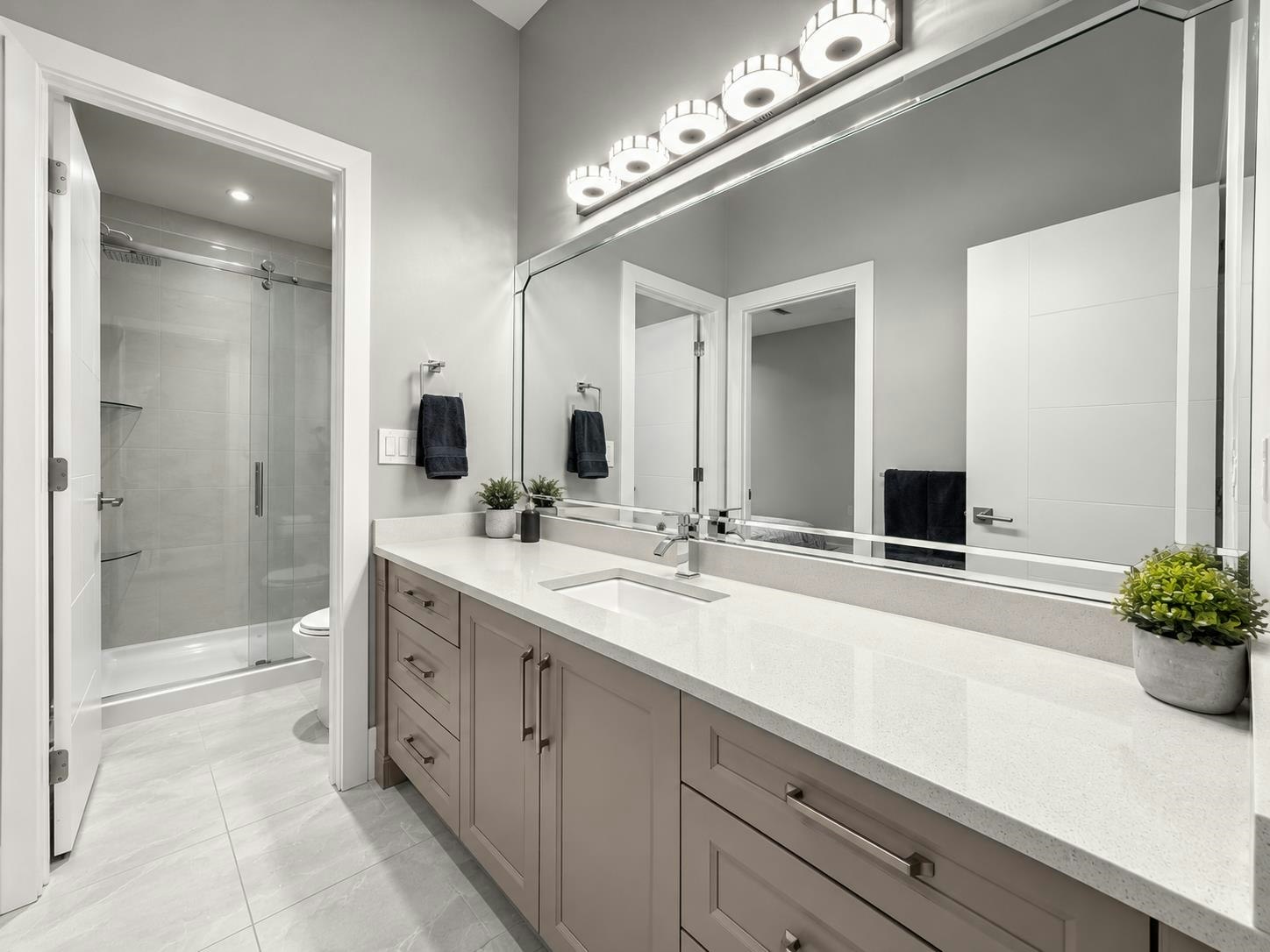 14186 Melrose Drive, Surrey, BC, V3R 5R2 - 18