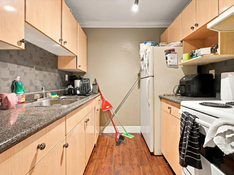 107-830 E 7th Avenue, Vancouver, BC, V5T 4J2 - 9