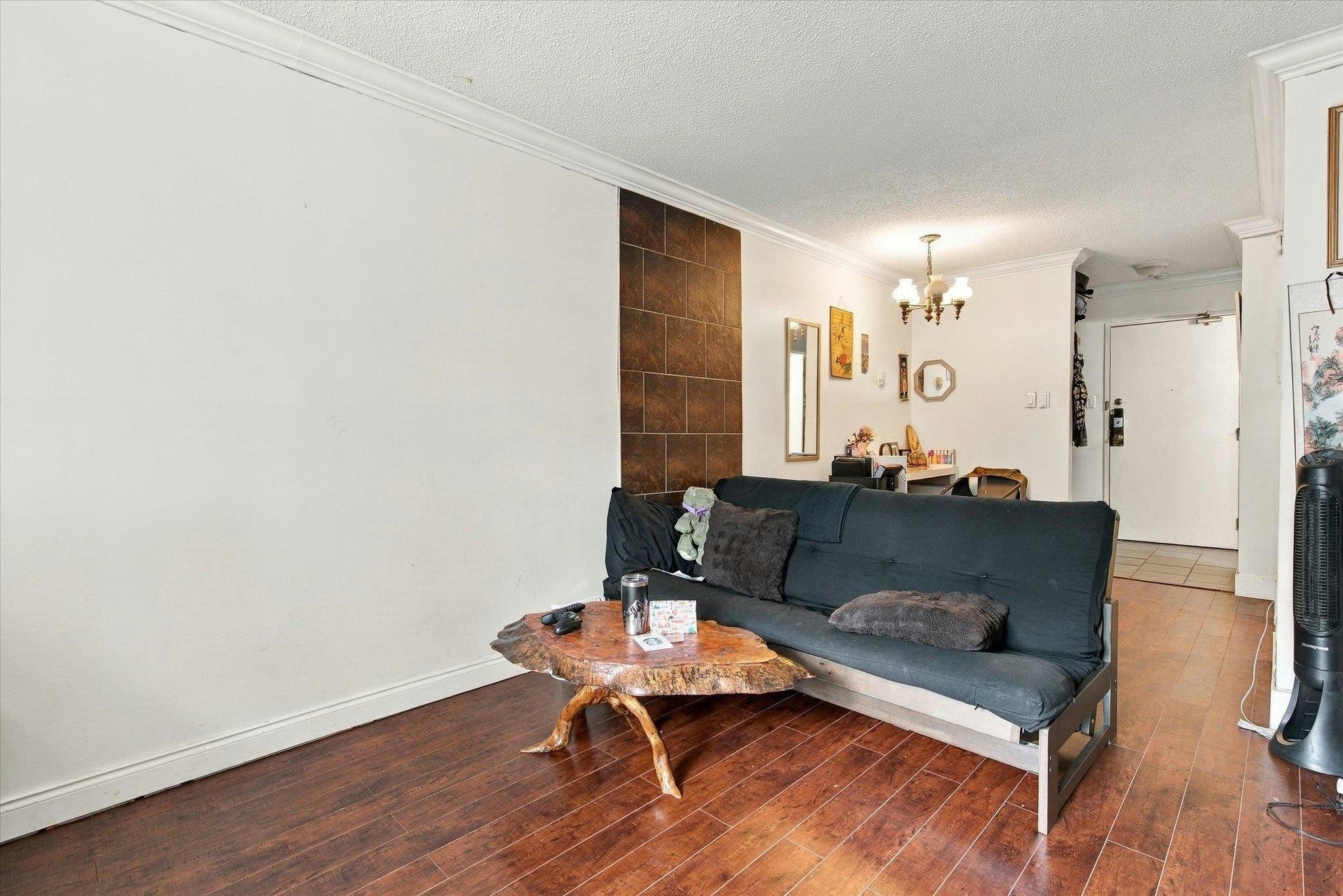107-830 E 7th Avenue - 4