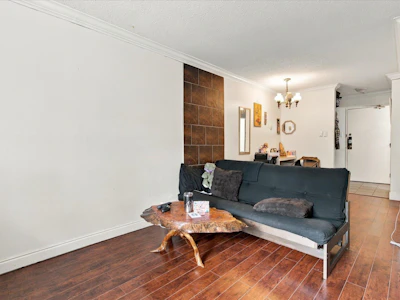 107-830 E 7th Avenue - 4