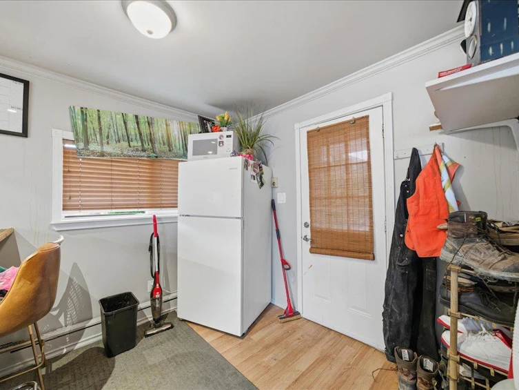 12357 189a Street, Pitt Meadows, BC, V3Y 2H3 - 18